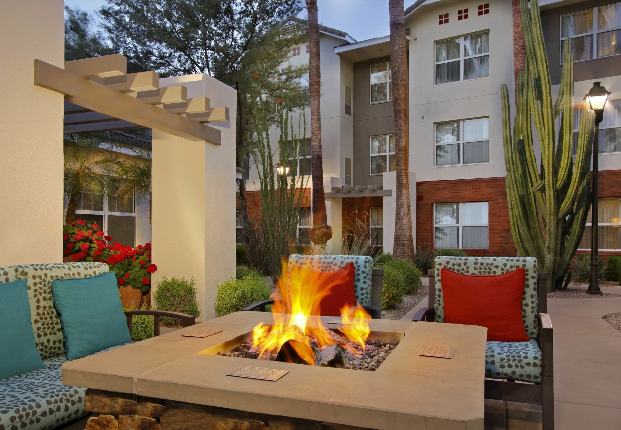 Residence Inn Scottsdale North Екстериор снимка